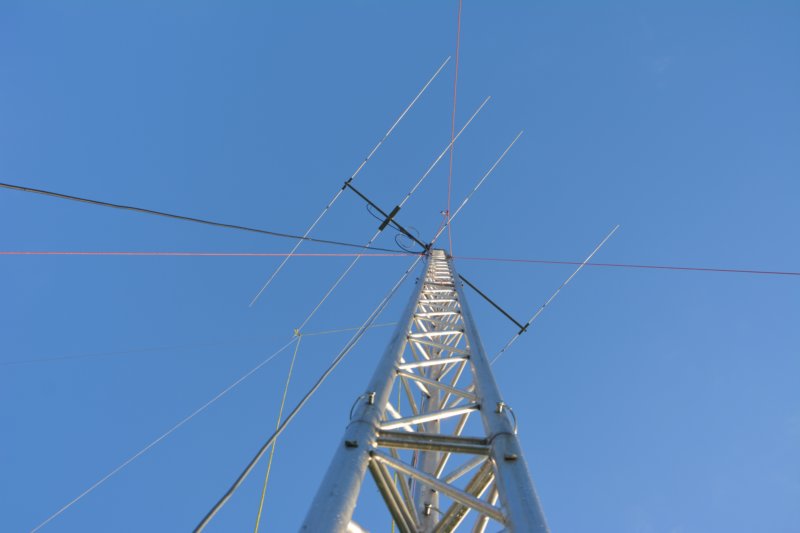 mbeamstrakindemast.jpg